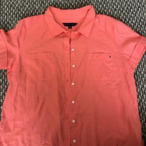 Tommy Hilfiger button / Coral